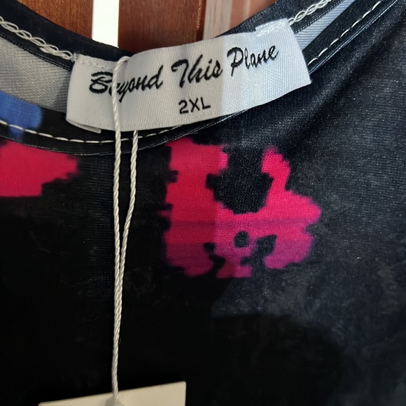 Beautiful Tie-dye dress - Picture 2 of 8